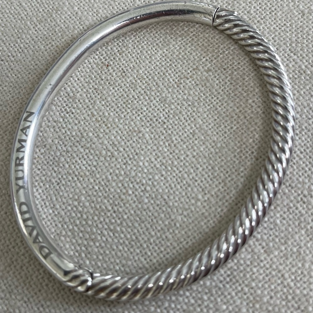 David Yurman Silver Twisted Bangle Bracelet with Hinged Clasp - Picture 14 of 15
